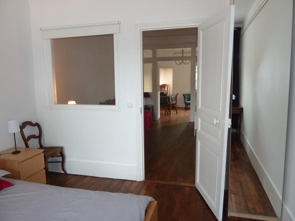 Ferienwohnung Les Carres Versailles Exterior foto