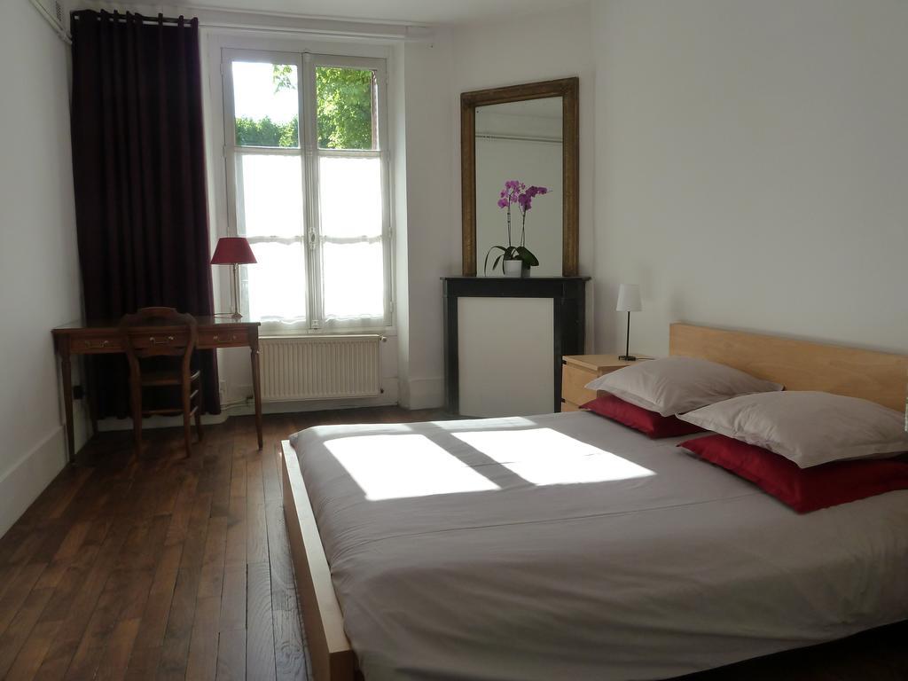 Ferienwohnung Les Carres Versailles Exterior foto