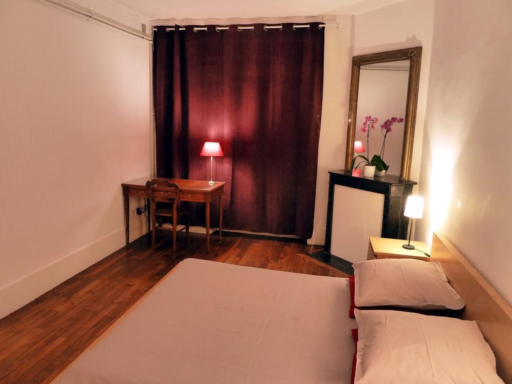 Ferienwohnung Les Carres Versailles Exterior foto
